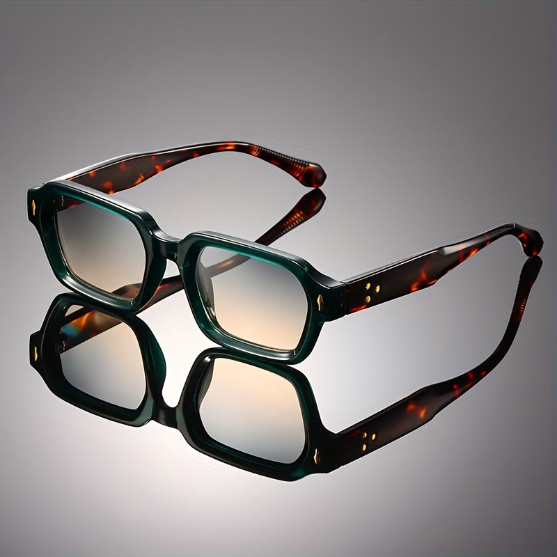 Green Tortoise Square Sunglasses – Gradient Lens Statement Eyewear