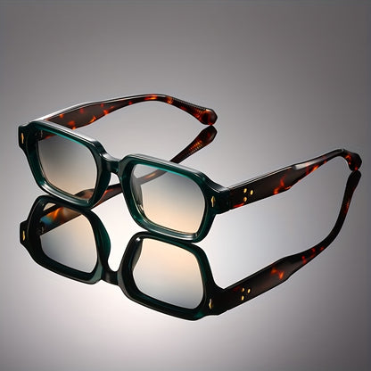 Green Tortoise Square Sunglasses – Gradient Lens Statement Eyewear
