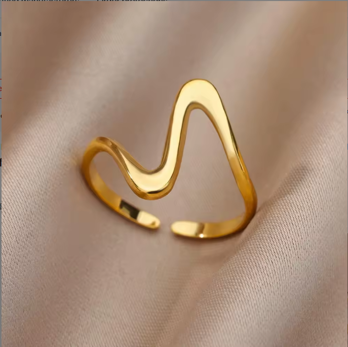 Gold Wave Open Ring
