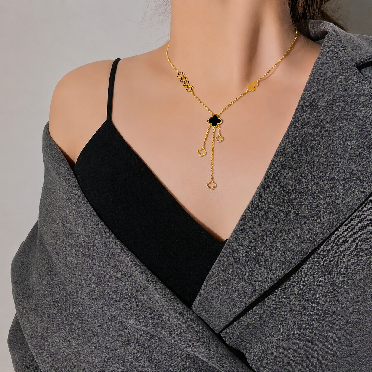 Gold Four-Leaf Clover Lariat Necklace – Women's Luxury Lucky Charm Pendant