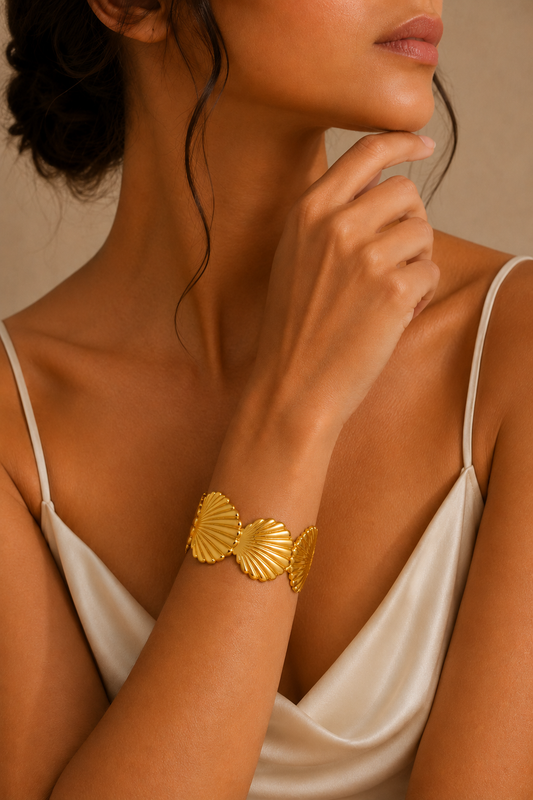 Gold Scallop Shell Link Cuff Bangle