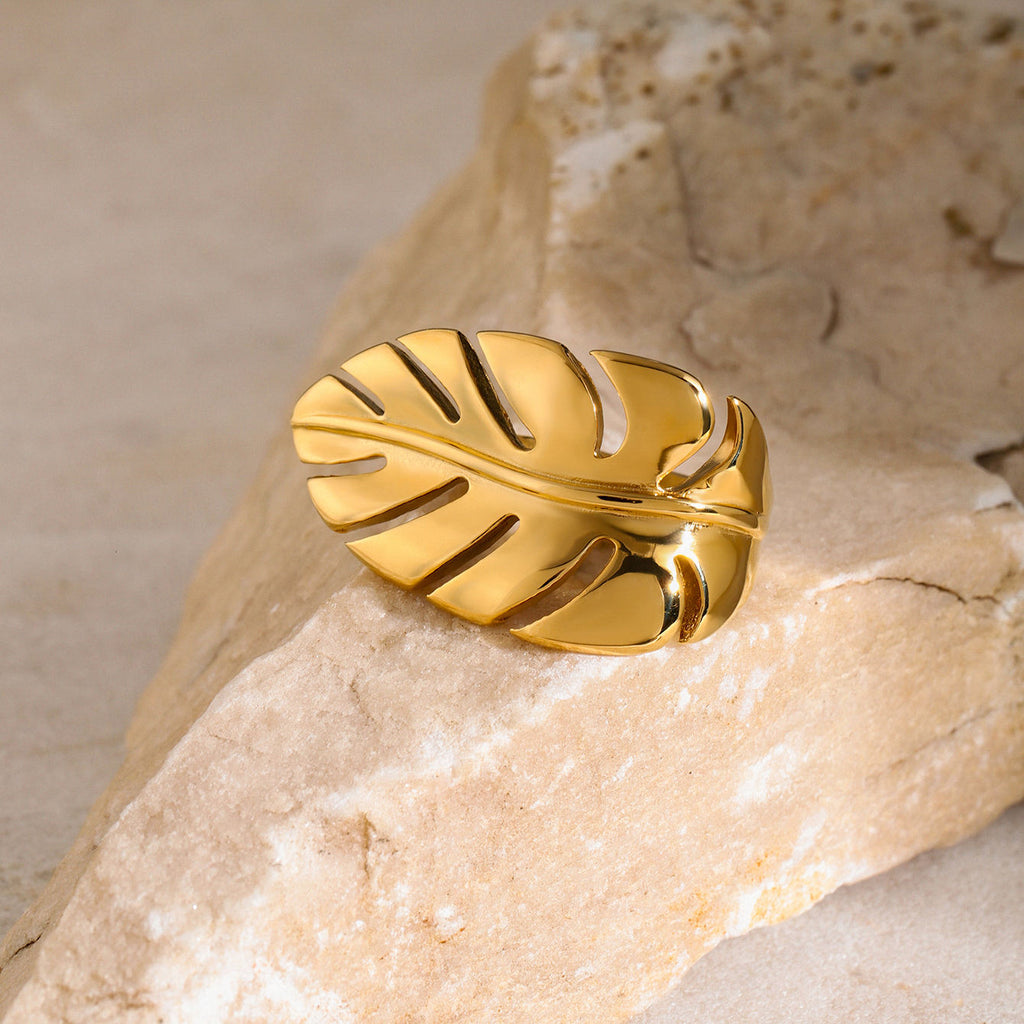 Gold Monstera Leaf Open Ring