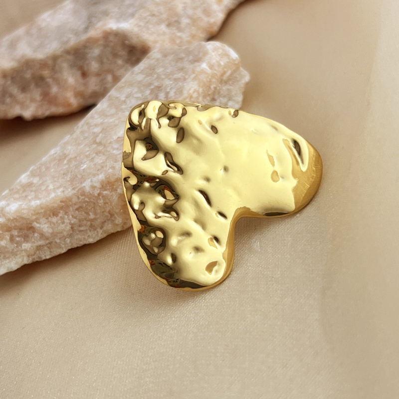 Gold Hammered Heart Statement Ring
