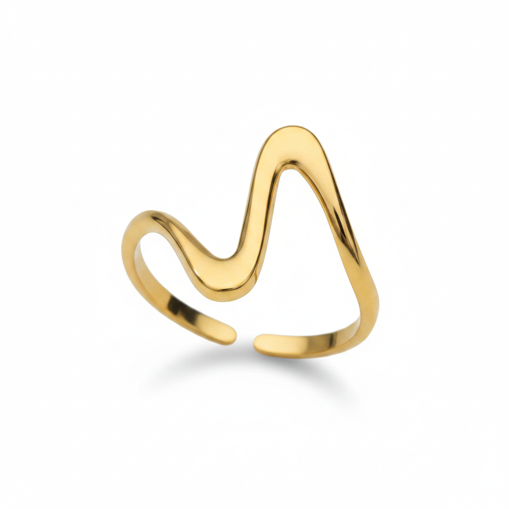 Gold Wave Ring – Pure White Background
